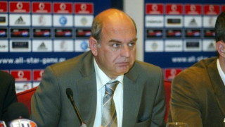 Γραμμένος: «Δεν μπορεί να μην συμμετέχει το κράτος στην απονομή δικαιοσύνης»