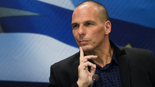 Βαρουφάκης: «Εκλογές ή δημοψήφισμα, αν δεν αποδεχθούν το σχέδιό μας»