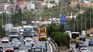 Ατύχημα στον περιφερειακό - κλειστός ο δρόμος