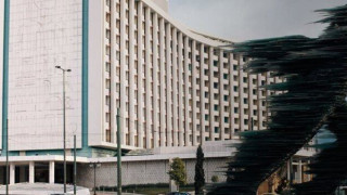 «Ξαφνική» αναχώρηση των δανειστών από την Αθήνα