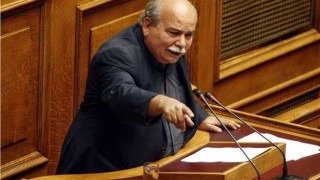 «Εμείς προχωράμε κανονικά με τα νομοσχέδια» 