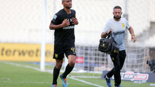 Οι ανάγκες του Ερυθρού Αστέρα, ο Άρης και ο Ροζ