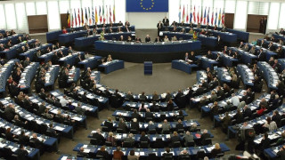 Το ΕΚ ενέκρινε τη διακοπή χρηματοδότησης της Τουρκίας