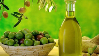 Ελαιόλαδο: Οι τιμές... βουλιάζουν, δίχως στρατηγική η Ελλάδα