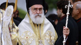 Μητροπολίτης Ξάνθης: Ανοίγει τις εκκλησίες παρά την απαγόρευση