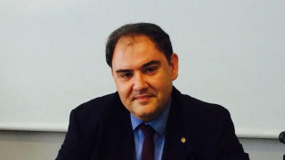 Σαρηγιάννης: «Να μείνουμε μέσα και τον Ιανουάριο, μέτρα ως το Μάιο»