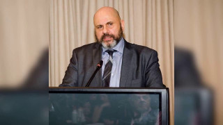 Κούβελας: «Το lockdown πρέπει να σταματήσει ΤΩΡΑ - Πού συστήνω και πού όχι το εμβόλιο»