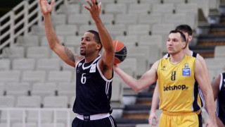 Λοβ για τα γεγονότα στην Αμερική: «Αυτή είναι η Αμερική της... Κου-Κλουξ-Κλαν»