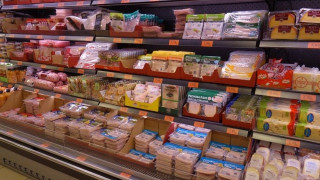 Σέρρες: Έκλεψε σαλάμια και τυριά αξίας 20.000 ευρώ