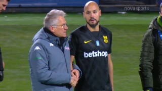 Άρης-ΠΑΟ: Ο Μπόλονι πήρε... αγκαζέ και ηρέμησε τον Μπεναλουάν