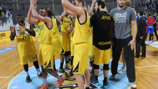 Η τετράδα απαιτεί να ξεπεράσουν τους εαυτούς τους