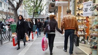 To εορταστικό ωράριο των καταστημάτων 