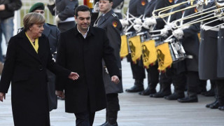 Θερμή υποδοχή Μέρκελ σε Τσίπρα 