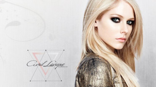 Σοβαρό πρόβλημα υγείας για την Avril Lavigne
