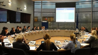 Το «μαρτύριο της σταγόνας» στις συζητήσεις με τις Βρυξέλλες