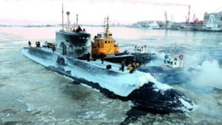 Ρωσικό πυρηνικό υποβρύχιο στις φλόγες