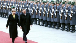 Τσίπρας, Μέρκελ μίλησαν για πολεμικές αποζημιώσεις και Siemens!