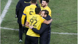 Άρης-ΑΕΛ: Το κρύο στους πάγκους και το 8ο 1-0 της σεζόν