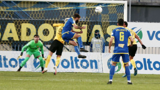 Αρης: Julian, presente