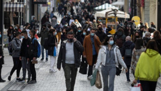 Συναγερμός στην Ευρώπη για νέο Covid: Ποια χώρα επαναφέρει τις μάσκες