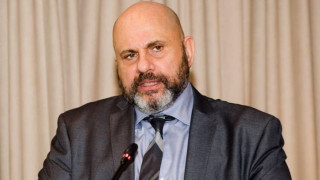 Θεσσαλονίκη: Στο δικαστήριο για διασπορά fake news ο καθηγητής Δημήτρης Κούβελας