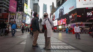 ΗΠΑ: Ο κορωνοϊός μειώνει το προσδόκιμο ζωής κατά ένα χρόνο