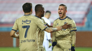 Πήρε το ντέρμπι με γκολάρα Πέλκα η Φενέρ, «τρέλανε» και τον Τούρκο που έκανε τη μετάδοση