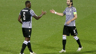 Ναι, να μην ξύνουμε πληγές αλλά…