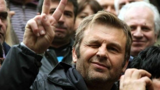 Απίστευτες εκφράσεις Γκλέτσου σε βουλευτή