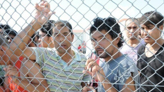 Μετανάστες έβαλαν φωτιά στο κέντρο υποδοχής στο Βαθύ της Σάμου