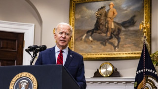 Μπάιντεν: «Λογική νεάντερνταλ η άρση της χρήσης της μάσκας που πήραν στο Τέξας»