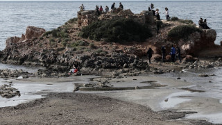 Καβούρι: Το εξωτικό τοπίο που αποκάλυψε η υποχώρηση της θάλασσας