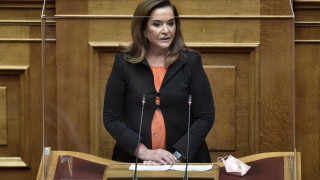 Μπακογιάννη: Όχημα της ασφάλειάς μου ενεπλάκη σε τροχαίο δυστύχημα