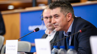 Οσα πρέπει να κάνει ο Ζαγοράκης για να μην καταλήξει πρόεδρος-«γλάστρα»