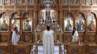 Κοζάνη: Πιστοί χωρίς μάσκες και πιστοποιητικό έτρεχαν να ξεφύγουν
