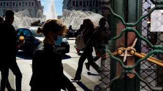 Κληρώνει για φροντιστήρια, mall και κατάργηση sms 13032 - Τα δεδομένα