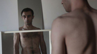 «Εξοικειωμένη η ελληνική κοινωνία με τη ρατσιστική βία»