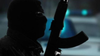 Ένοπλη ληστεία με όμηρο σε τράπεζα της Λάρισας