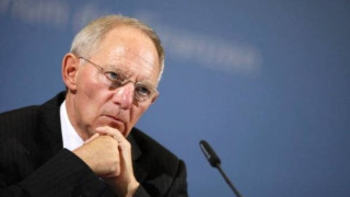 Νέα «άδειασμα» της Ελλάδας από Σόιμπλε