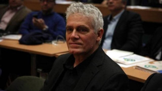Τσιρώνης: Διαψεύδει τα δημοσιεύματα περί «πράσινου φόρου» στα πετρελαιοκίνητα