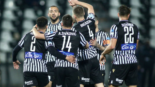 Πλησιάζοντας τους στόχους του δείχνει ότι βρίσκει τον εαυτό του