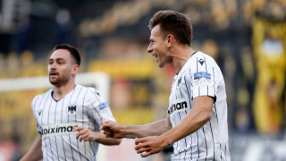 Μετά από τον 1ο πήρε το σκαλπ και από τον 2ο, τα φιλαράκια τα καλά βαλάντωσαν στο κλάμα