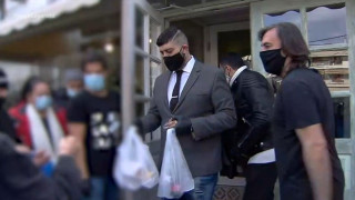 Θεσσαλονίκη: Εκατοντάδες μερίδες φαγητού σε αστέγους από τοπική επιχείρηση εστίασης
