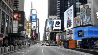 Νέα Υόρκη - Πυροβολισμοί στην Times Square: Τραυματίστηκαν δύο γυναίκες και ένα 4χρονο κοριτσάκι