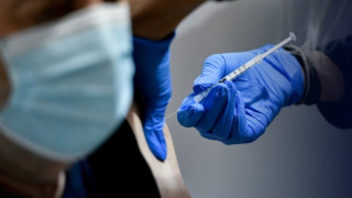 Κορωνοϊός - ΠΟΥ: Όχι τρίτη δόση στα υγιή άτομα πριν...