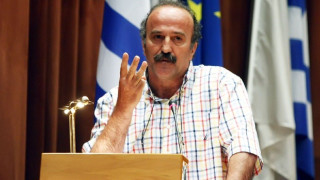 «Ακατανόητο πώς ο κόσμος μπαίνει σε λεωφορείο και δεν μπορεί να πάει στο γήπεδο»