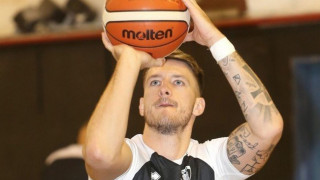 O Παπαντωνίου μιμήθηκε Κρμέντσικ και Αθανασιάδη!