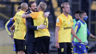 Περήφανος ο Μάντζιος -Το... συλλεκτικής αξίας ποστάρισμά του