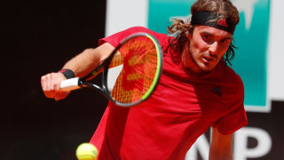 Τσιτσιπάς: Περίπατος με Νισιόκα και πρόκριση στα ημιτελικά της Λιόν