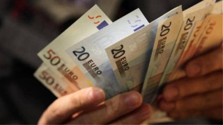 Νέος κατώτατος μισθός από 1η Απριλίου, πού θα φτάσει